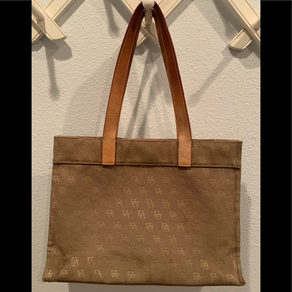 Vintage Dooney & Bourke Signature Handbag - Picture 2 of 7